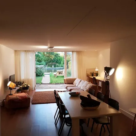 Amsterdam Beach House بيت للعطل Uitgeest